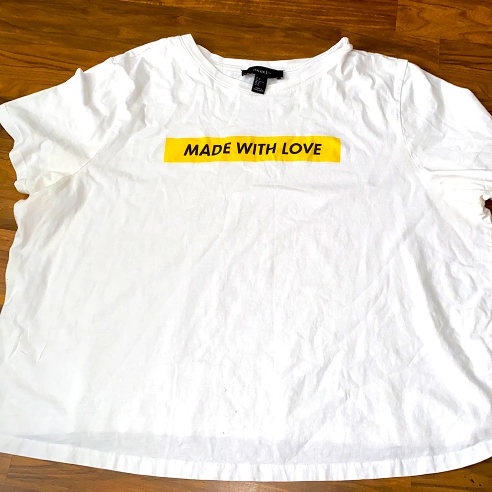 Forever 21 tee